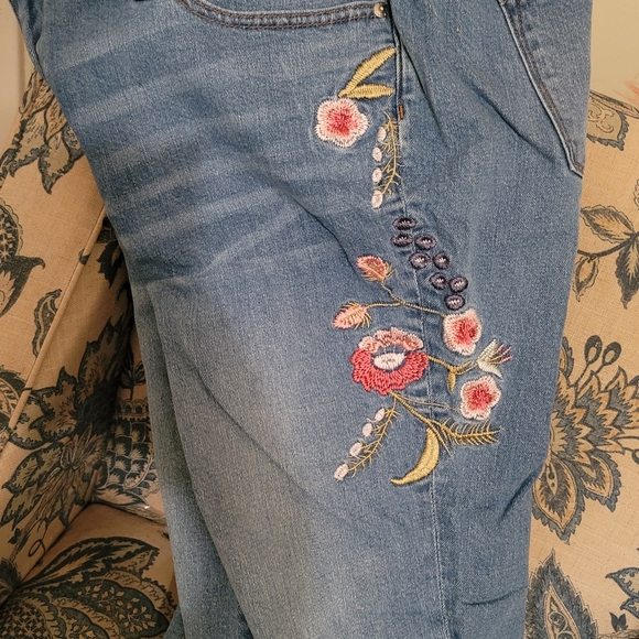 J crew floral embroidered jean size 32p - Picture 5 of 7